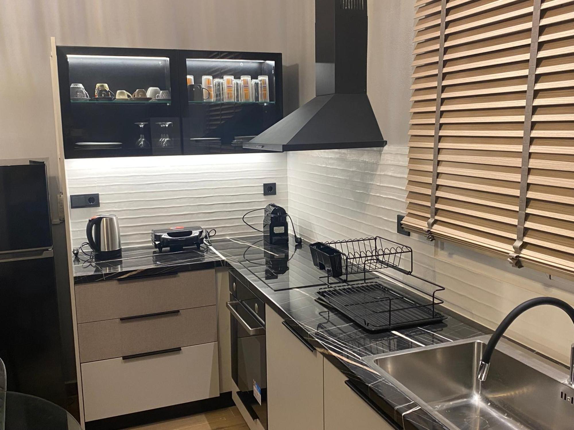 Kostas Lux Apartment *