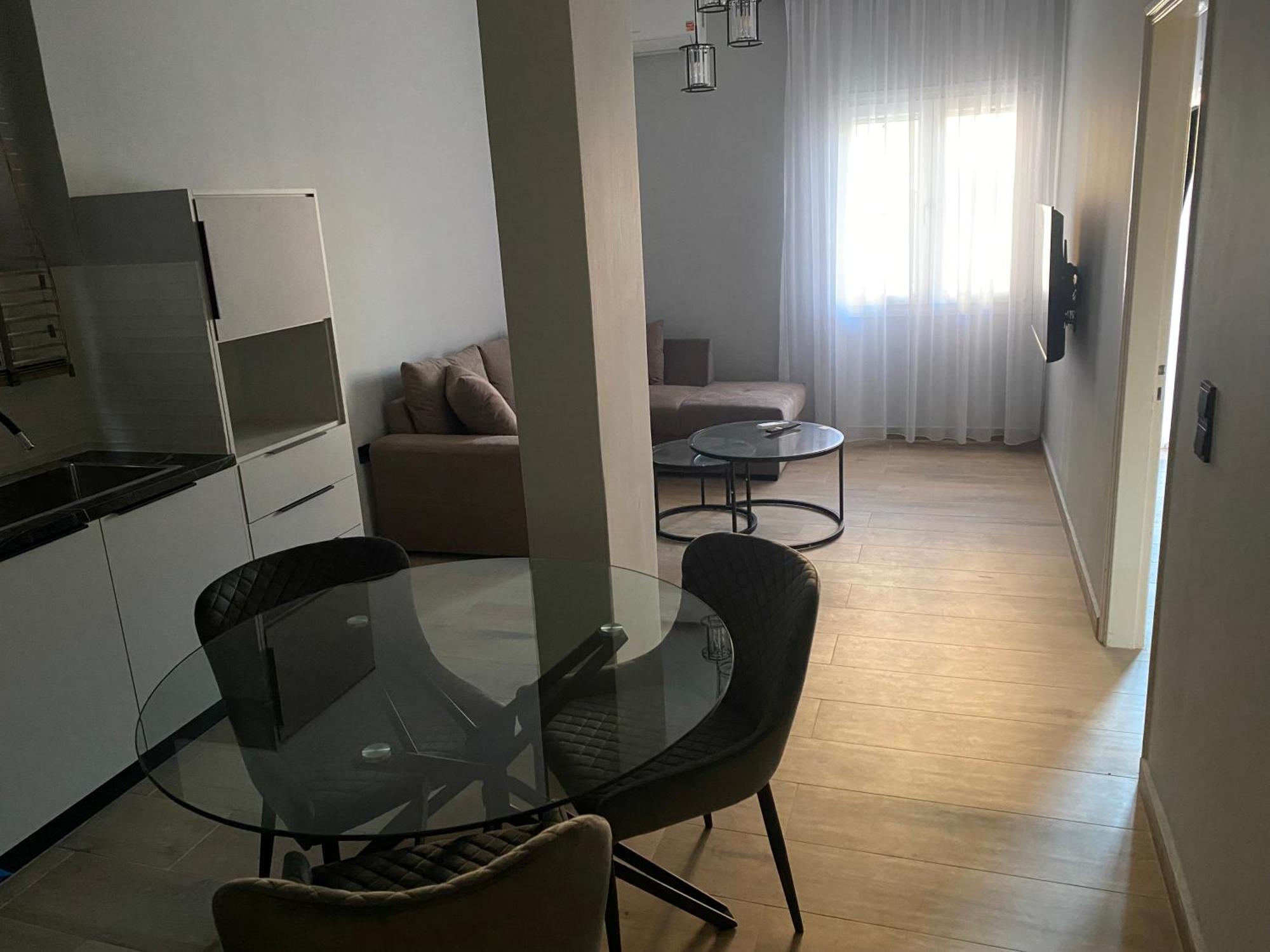 Apartment Kostas Lux