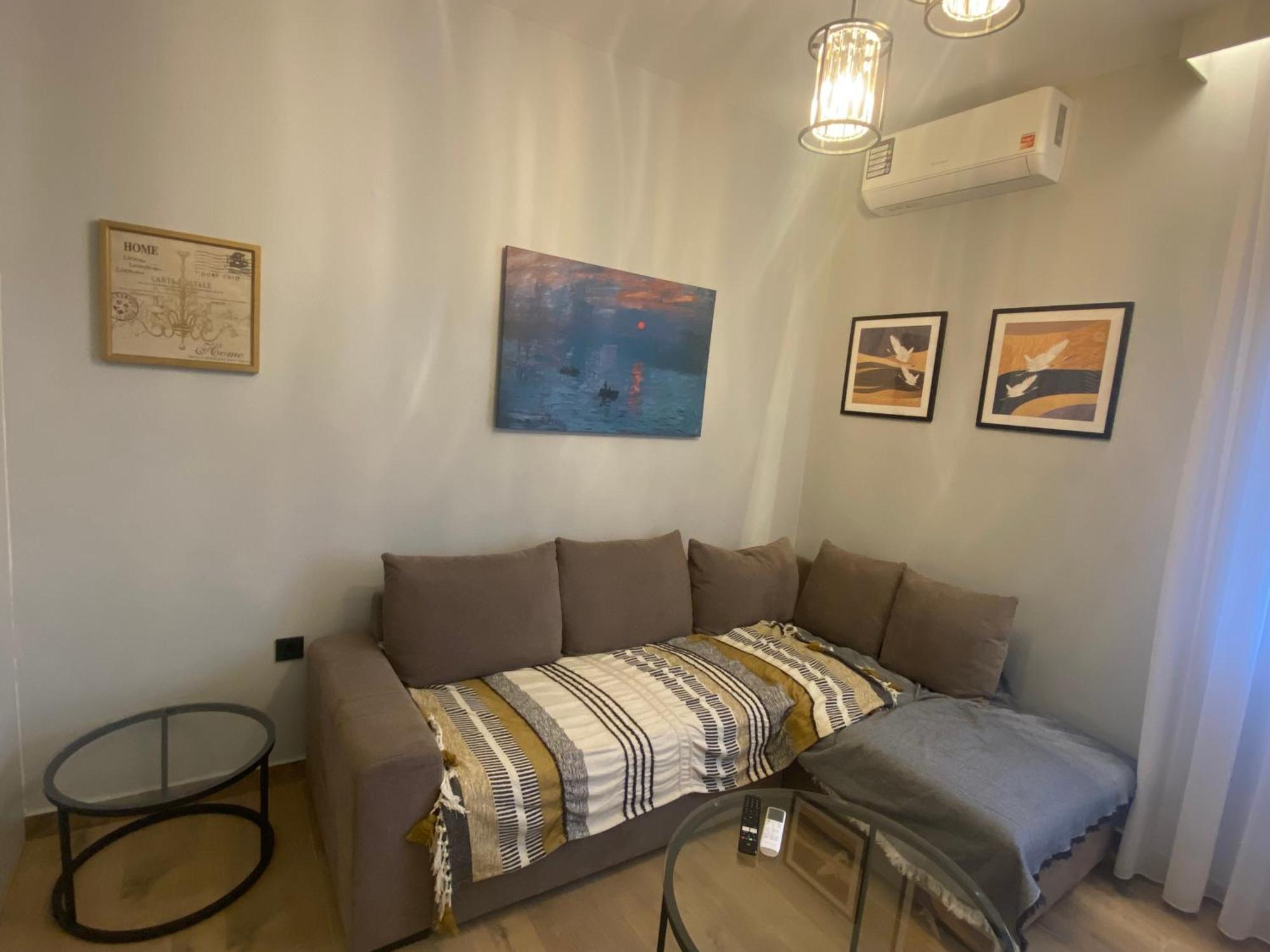 Apartment Kostas Lux